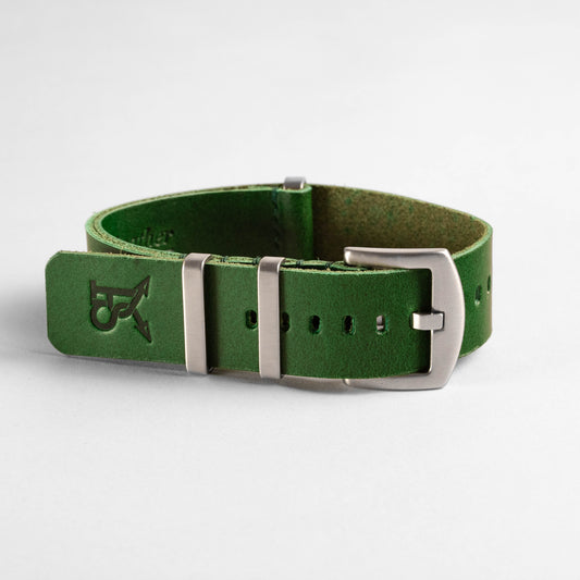 Military NayTow Strap Leather Green
